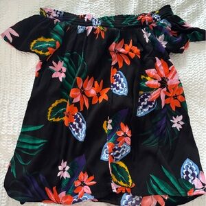 2 Old Navy Off-Shoulder Tops